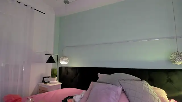 Snapshot of EvaaStevens chatting on 03-11-25, 11:44 EvaaStevens online show from 03-11-25, 11:44