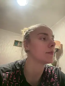 AlisaKissss online show from 03-04-25, 08:49