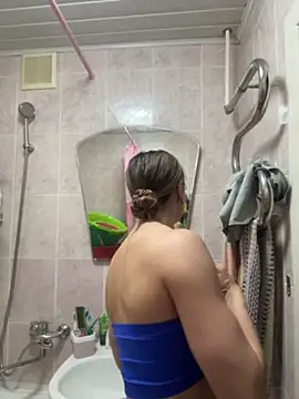 AlisaKissss online show from 04-15-26, 07:58