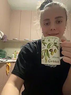 AlisaKissss online show from 02-25-26, 07:03