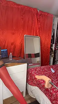 Shantel-Olivia online show from 09-10-25, 07:07