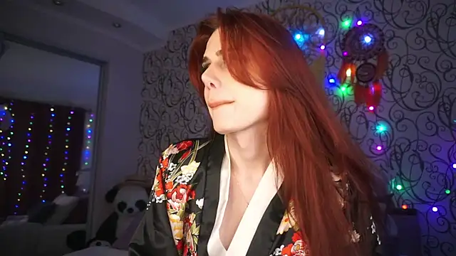 Foxy irene online show from 12-14-25, 12:11