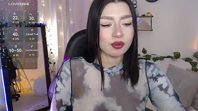 mily thomson b  online show from 11-25-25, 02:28