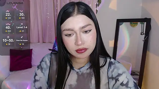 mily thomson b  online show from 06-12-26, 12:30