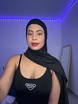 Snapshot of JannaNader12 chatting on 02-18-25, 10:25 JannaNader12 online show from 02-18-25, 10:25