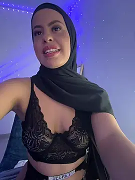 Snapshot of JannaNader12 chatting on 02-23-25, 12:41 JannaNader12 online show from 02-23-25, 12:41
