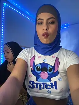 Snapshot of JannaNader12 chatting on 10-20-25, 11:05 JannaNader12 online show from 10-20-25, 11:05