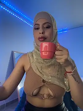 Snapshot of JannaNader12 chatting on 10-04-25, 10:55 JannaNader12 online show from 10-04-25, 10:55