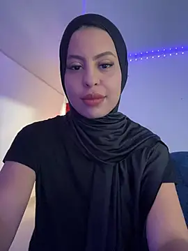 Snapshot of JannaNader12 chatting on 03-04-25, 05:24 JannaNader12 online show from 03-04-25, 05:24