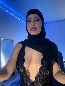 Snapshot of JannaNader12 chatting on 09-17-25, 11:07 JannaNader12 online show from 09-17-25, 11:07