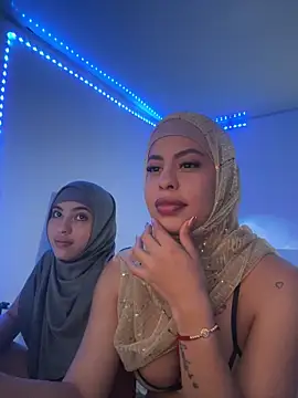 Snapshot of JannaNader12 chatting on 10-09-25, 12:22 JannaNader12 online show from 10-09-25, 12:22