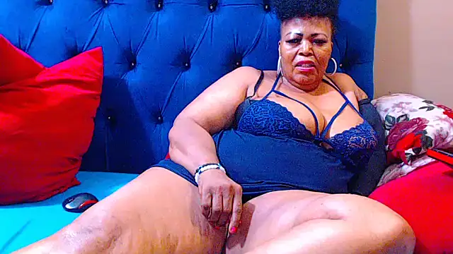 ebonycandy10 online show from 02-28-26, 04:28