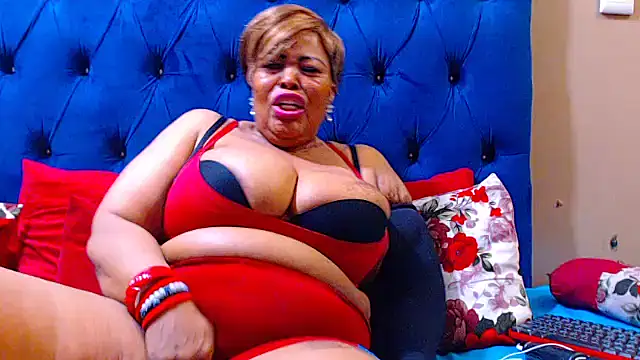 ebonycandy10 online show from 10-31-25, 06:10