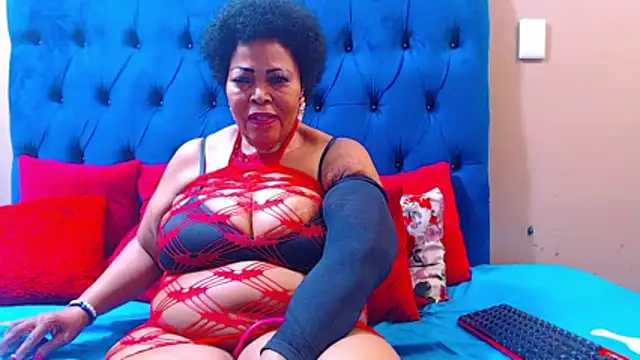 ebonycandy10 online show from 01-13-26, 06:39