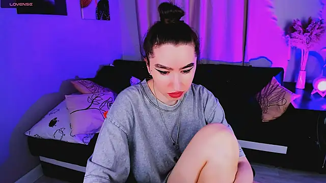 Lily xBabe online show from 10-04-25, 07:54