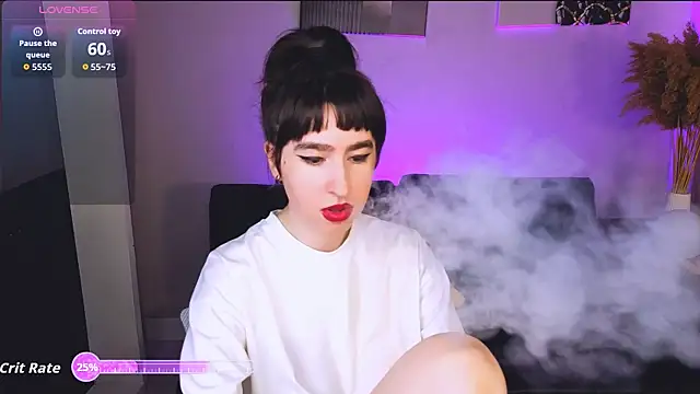 Snapshot of Lily_xBabe chatting on 07-16-26, 02:25 Lily xBabe online show from 07-16-26, 02:25