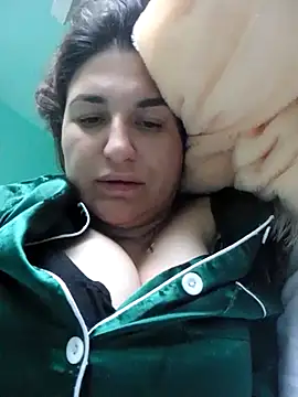 BlackVBarbie online show from 11-21-25, 12:15