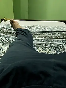 Snapshot of DADDY69SS chatting on 01-11-26, 07:04 DADDY69SS online show from 01-11-26, 07:04