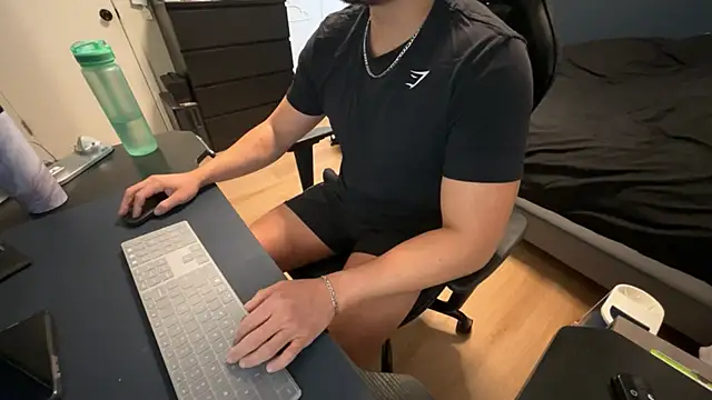 charlie s2534 online show from 02-12-26, 05:23