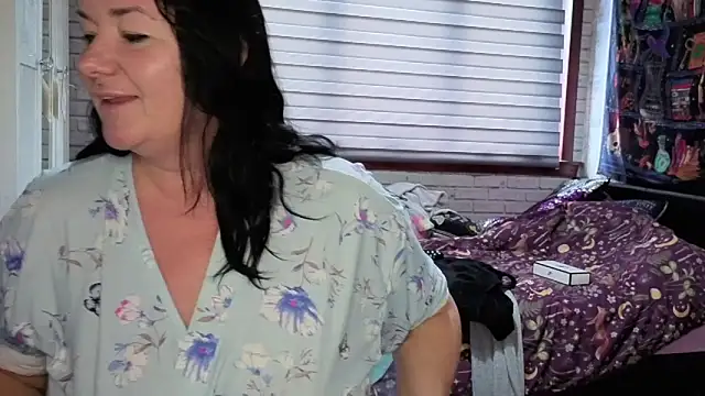 KinkyLittleWitch online show from 09-11-25, 10:48