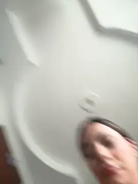 emiss  online show from 10-08-25, 02:18