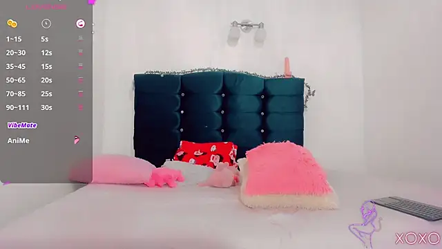 Snapshot of Rubi_30 chatting on 02-19-25, 05:38 Rubi 30 online show from 02-19-25, 05:38