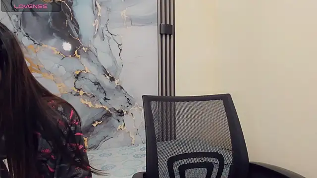 Rubi 30 online show from 11-27-25, 02:17