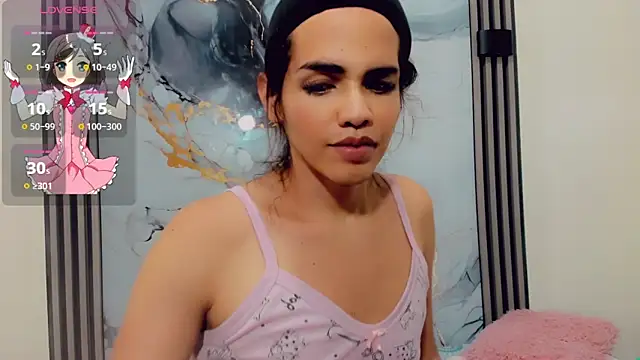 Snapshot of Rubi_30 chatting on 05-19-26, 11:28 Rubi 30 online show from 05-19-26, 11:28
