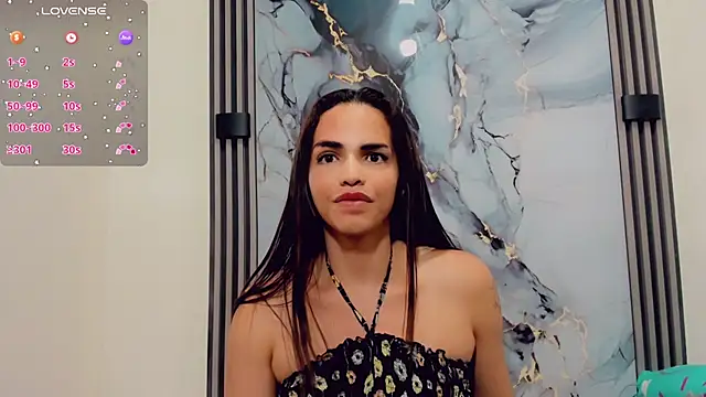Snapshot of Rubi_30 chatting on 05-16-26, 11:42 Rubi 30 online show from 05-16-26, 11:42
