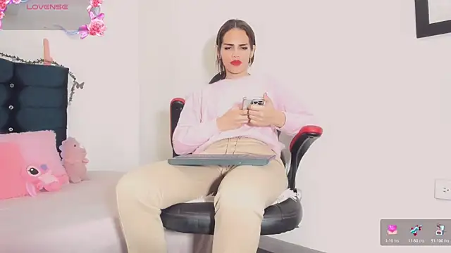 Snapshot of Rubi_30 chatting on 03-05-25, 03:08 Rubi 30 online show from 03-05-25, 03:08