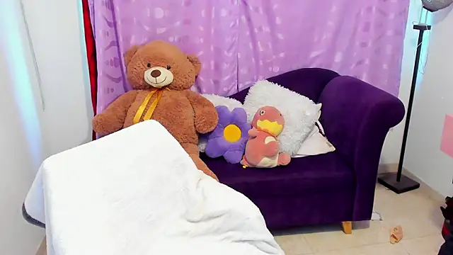 cynthia watson online show from 09-24-25, 02:01