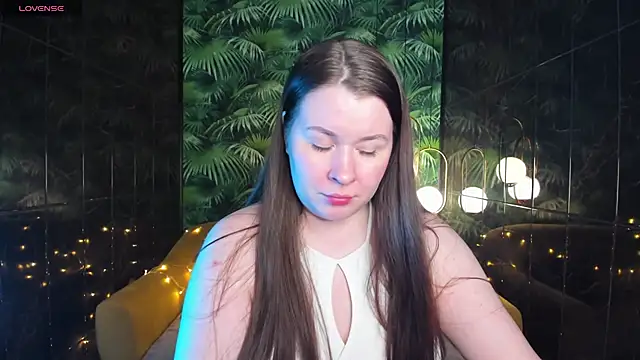 Snapshot of ShedarBrooks chatting on 12-27-24, 11:39 ShedarBrooks online show from 12-27-24, 11:39