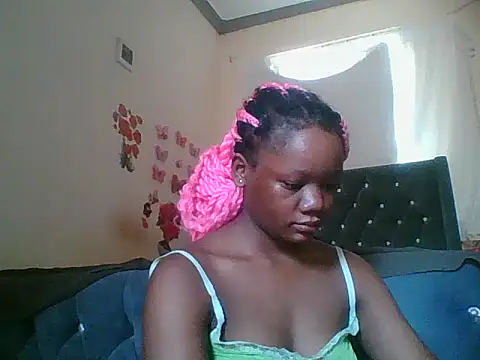 HotJeylee online show from 12-16-25, 02:10