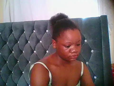 HotJeylee online show from 12-21-25, 09:33