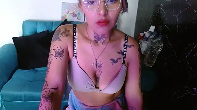 kronikafuckass online show from 10-20-25, 06:41