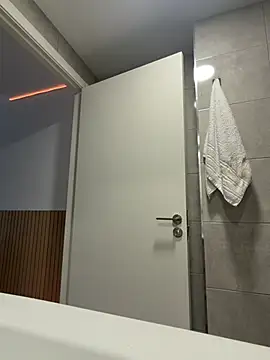 streetdoll online show from 04-14-26, 06:51