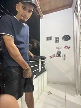 royalgirls x online show from 11-08-25, 01:53