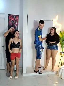 royalgirls x online show from 03-11-26, 01:32