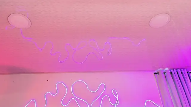 ValleryC online show from 04-17-26, 03:37