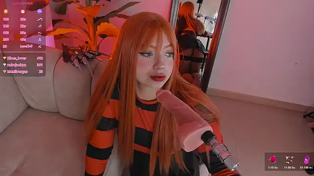 Kloe Raize online show from 10-31-25, 05:37