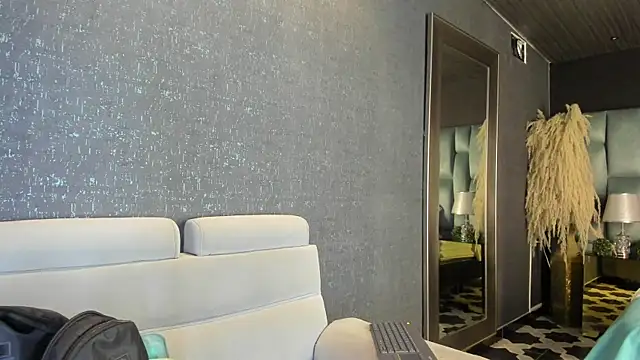 PaulinaDuarte online show from 11-22-25, 11:31