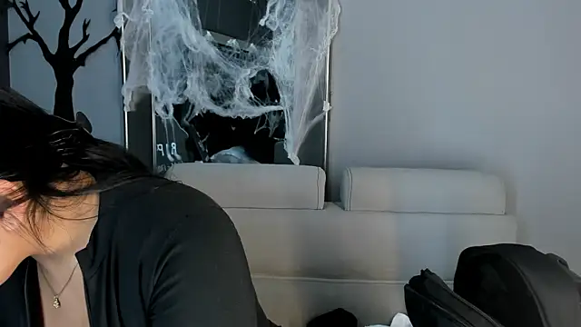 PaulinaDuarte online show from 10-30-25, 11:08