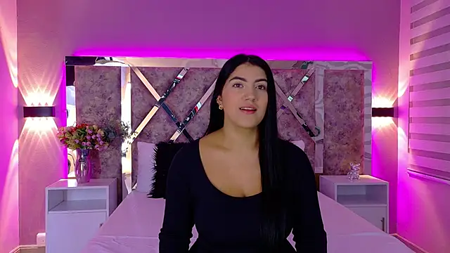 PaulinaDuarte online show from 09-18-25, 12:30