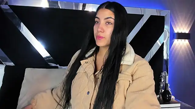 PaulinaDuarte online show from 12-20-25, 11:24