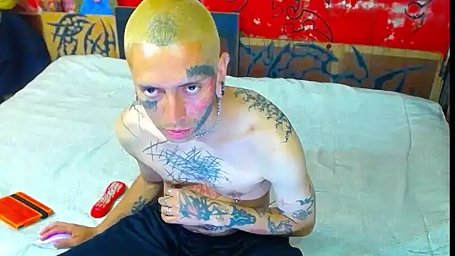 deivid estrada online show from 11-21-25, 04:06