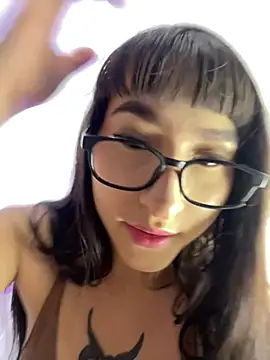 Snapshot of ConnyBlare chatting on 04-29-26, 12:59 ConnyBlare online show from 04-29-26, 12:59