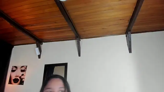 EmiliWilliams online show from 11-18-25, 12:26