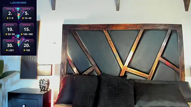 EmiliWilliams online show from 05-15-26, 12:19