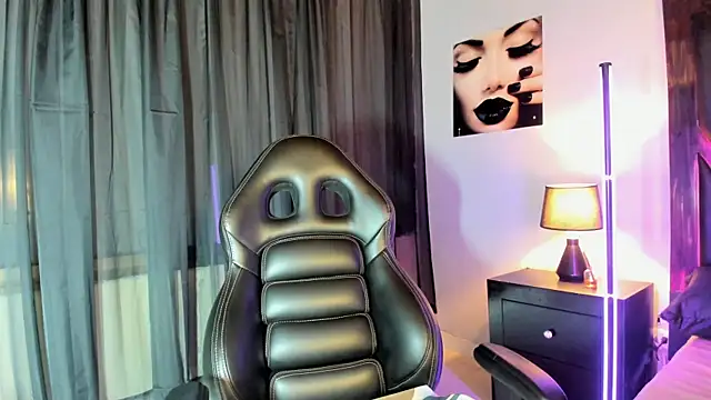 EmiliWilliams online show from 02-20-26, 09:50