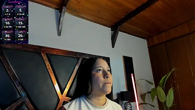 EmiliWilliams online show from 04-25-26, 10:40